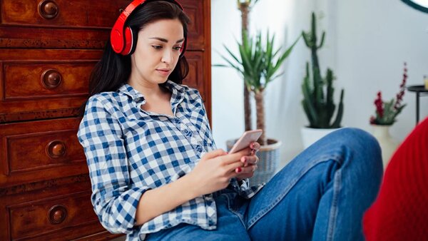 Stahujte audioknihy se slevou 50 %. 5 (nejen) filmových a seriálových trháků za polovic